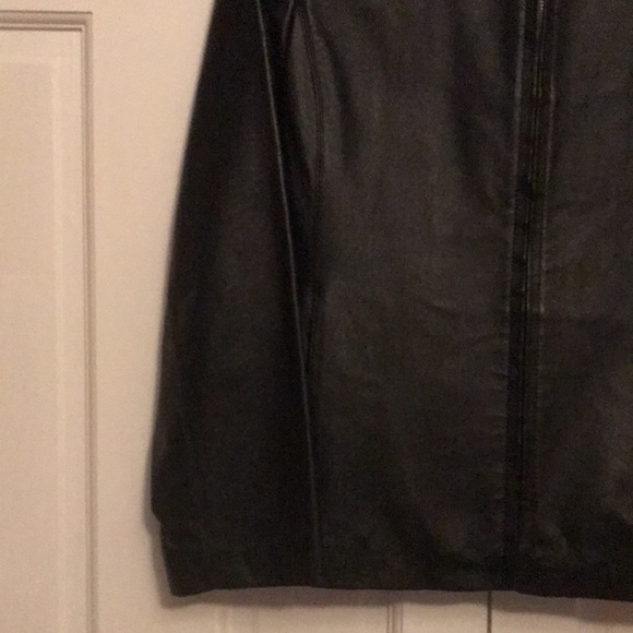 Worthington Woman’s Leather Jacket - Picture 2 of 13